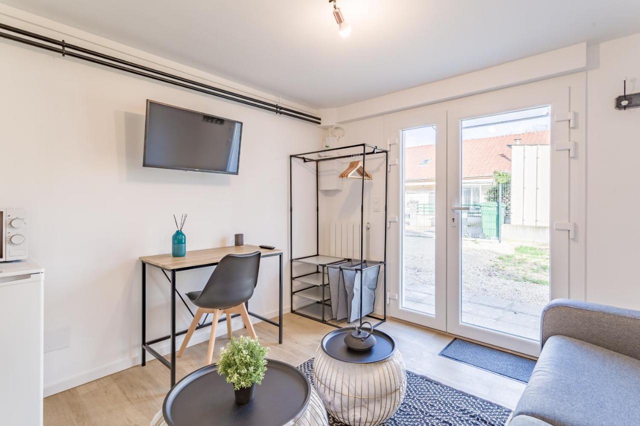Le Studio Providence - Parking Prive - Terrasse Τρουά Εξωτερικό φωτογραφία
